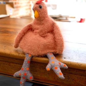 Peluche Poule vieux rose
